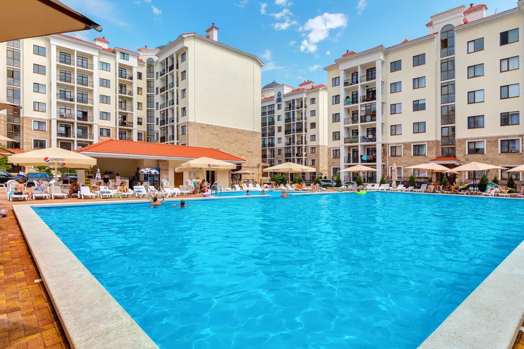 Квартира Квартира Апартамент с бассейном Изумрудный город — Геленджик