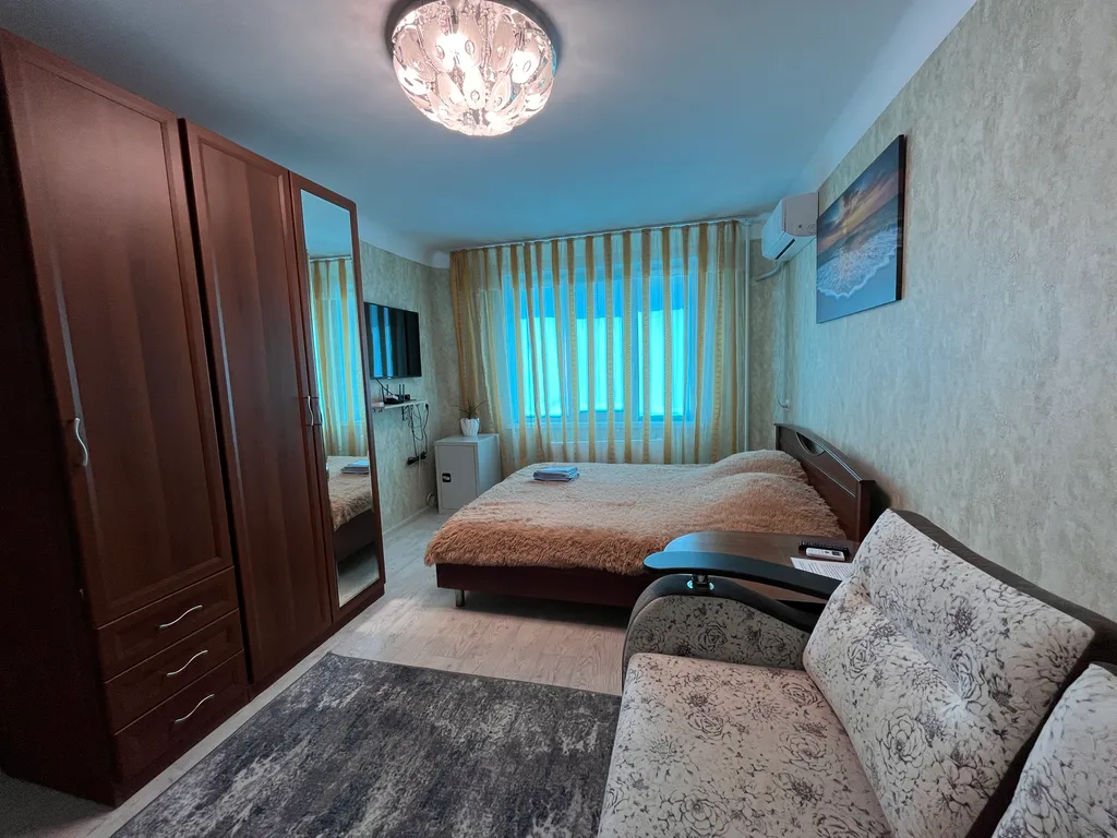 Отличная квартира в новом доме — аренда посуточно в Волжский