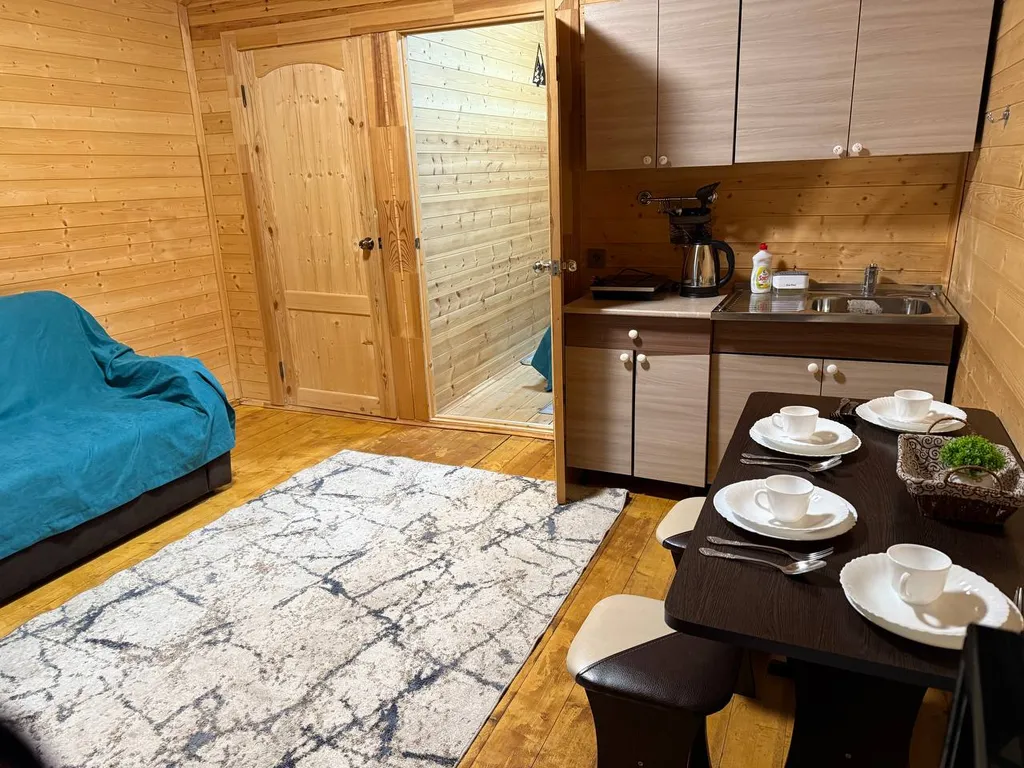 Уютный домик с видом на горы