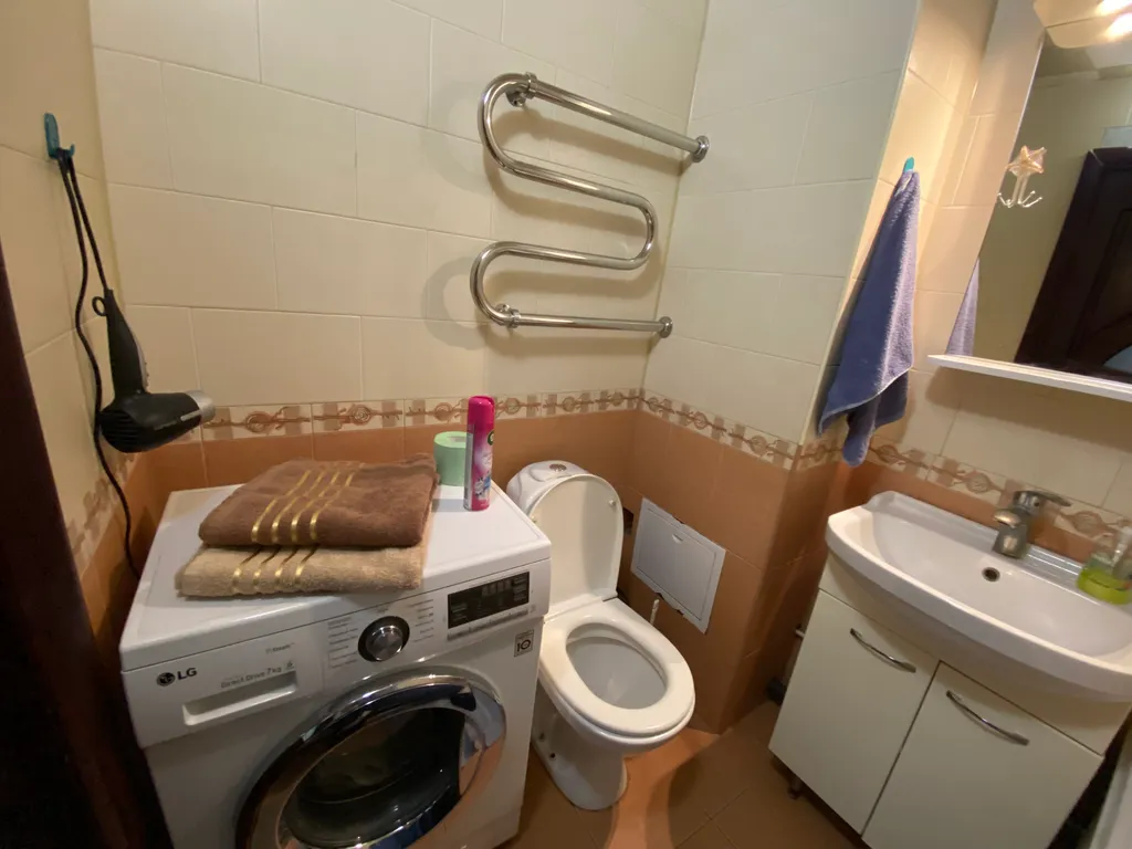 Уютная квартира в спальном районе, 3 спальных, smart tv wifi, балкон