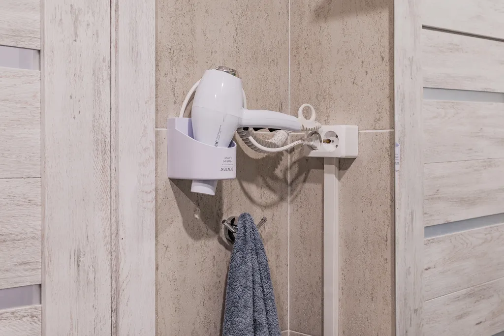 Коттедж Загородный дом с кедровой баней — Светлое