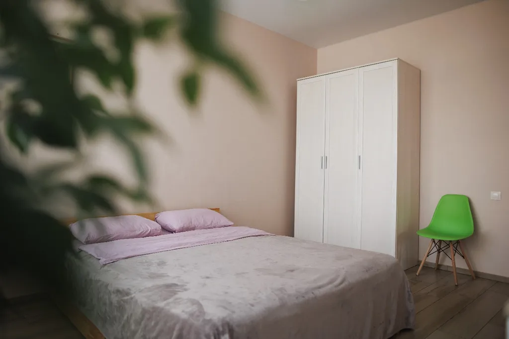 Современный уютный дом с панорамным остеклением