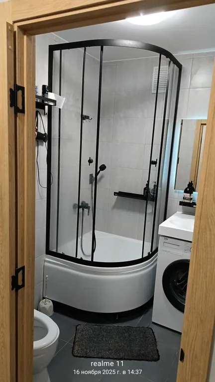 Уютная квартира в спальном районе города, с отличным видом из окна