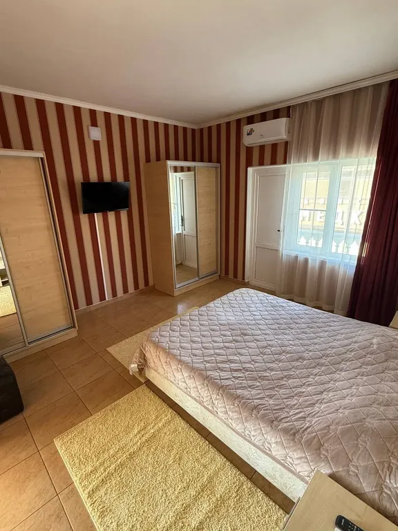 Квартира Комната — аренда посуточно в Лоо