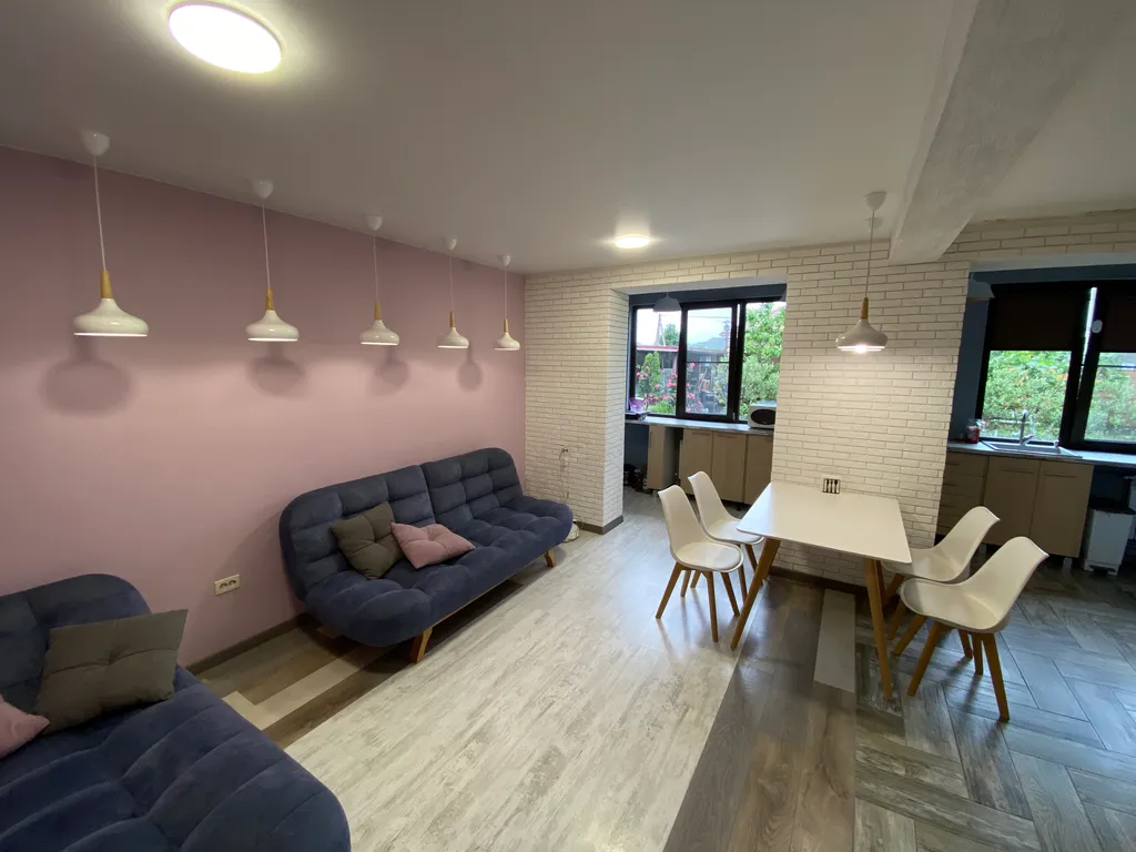 Коттедж Дом возле Олимпийского парка с плодовым садом — аренда посуточно в Веселое