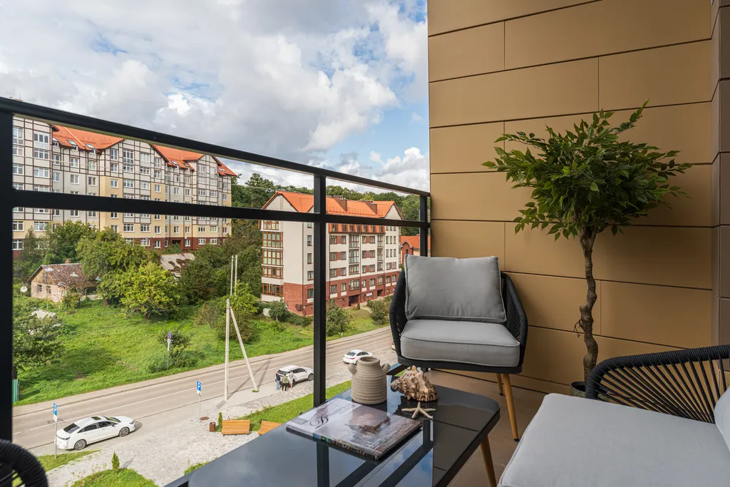 Квартира Apart-Deluxe Легенды моря: Дизайнерская 1к.квартира у озера и моря — Светлогорск