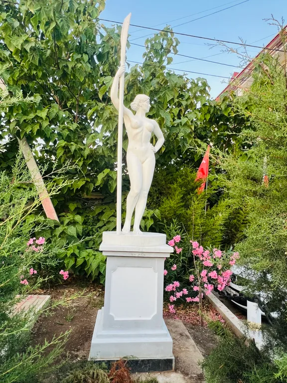 Квартира Квартира Студия Яхт-клуб Адмирал с видом на море — Севастополь