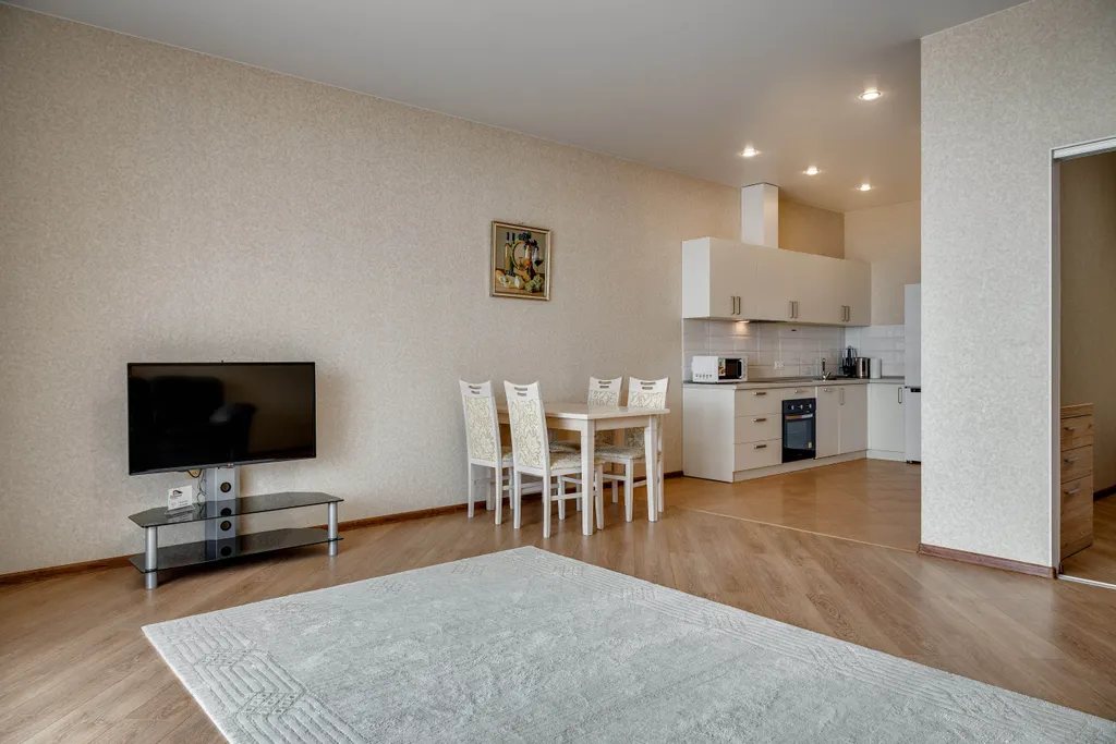 Две спальни и гостиная, вид на море