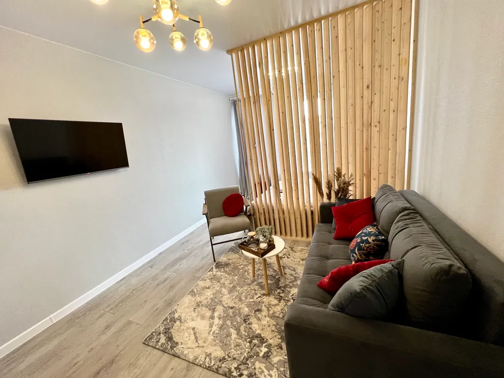 Современная квартира рядом с фонтаном и сквером Героев