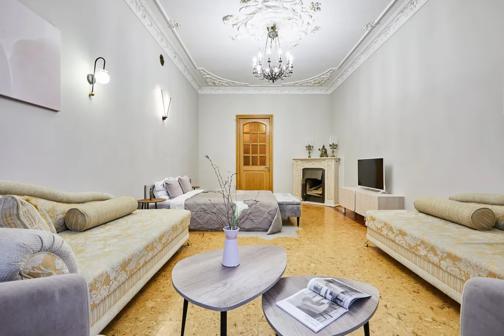 3 спальни, балкон, красивый дом