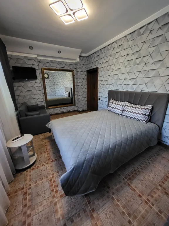 Квартира Комната — аренда посуточно в Шахты