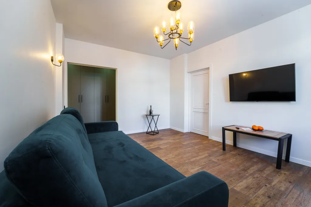 Квартира Квартира Просторная уютная трёхкомнатная в микрорайоне северный, рядом аэропорт — Геленджик