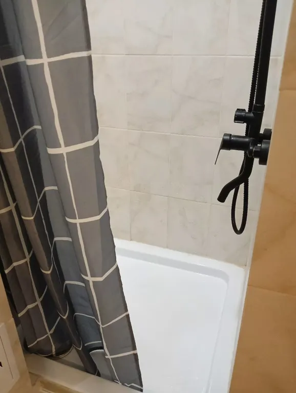 Уютная квартира в 500 метрах от МНРЦ Цыба