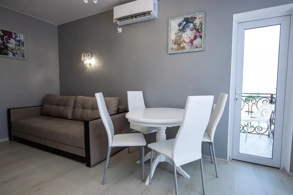 Апартаменты с видом на море