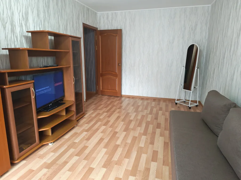 Уютная двухкомнатная квартира недалеко от центра