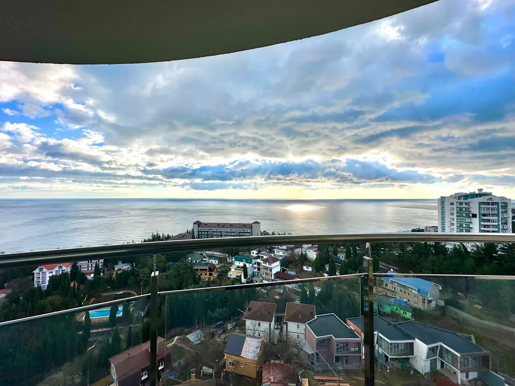 Дизайнерская студия Ls-blueberry с видом на море с 4 этажа