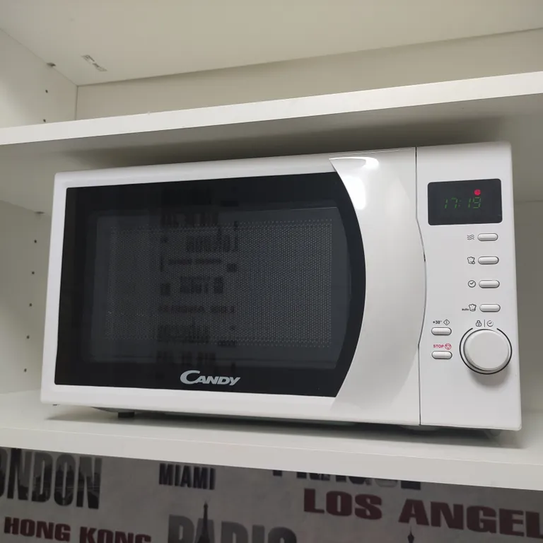 Квартира в центре Нефтяников