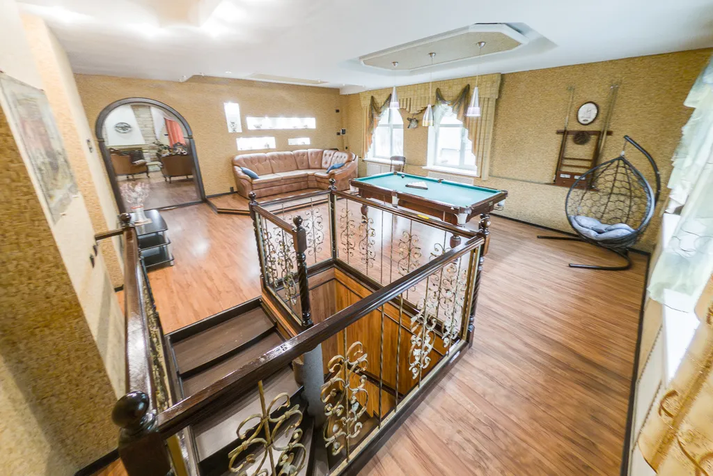 Дом со включённой стоимостью бассейна, сауны, бильярда, мангала