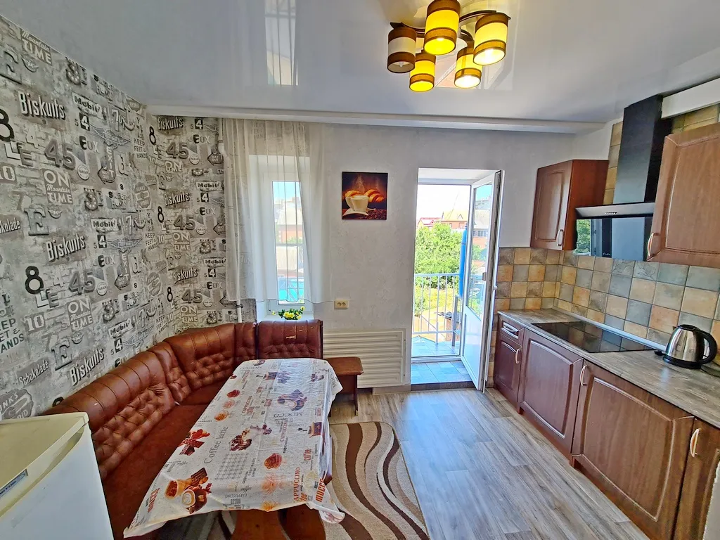 Квартира Квартира у моря, до пляжа 10 минут пешком — Ейск