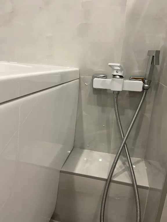 Комфортная квартира с высокими потолками около Корстона