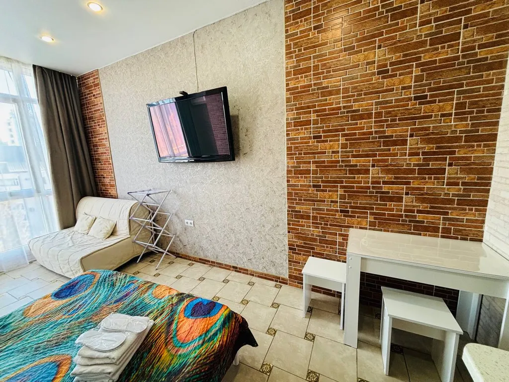 Панорамные окна с видом на море