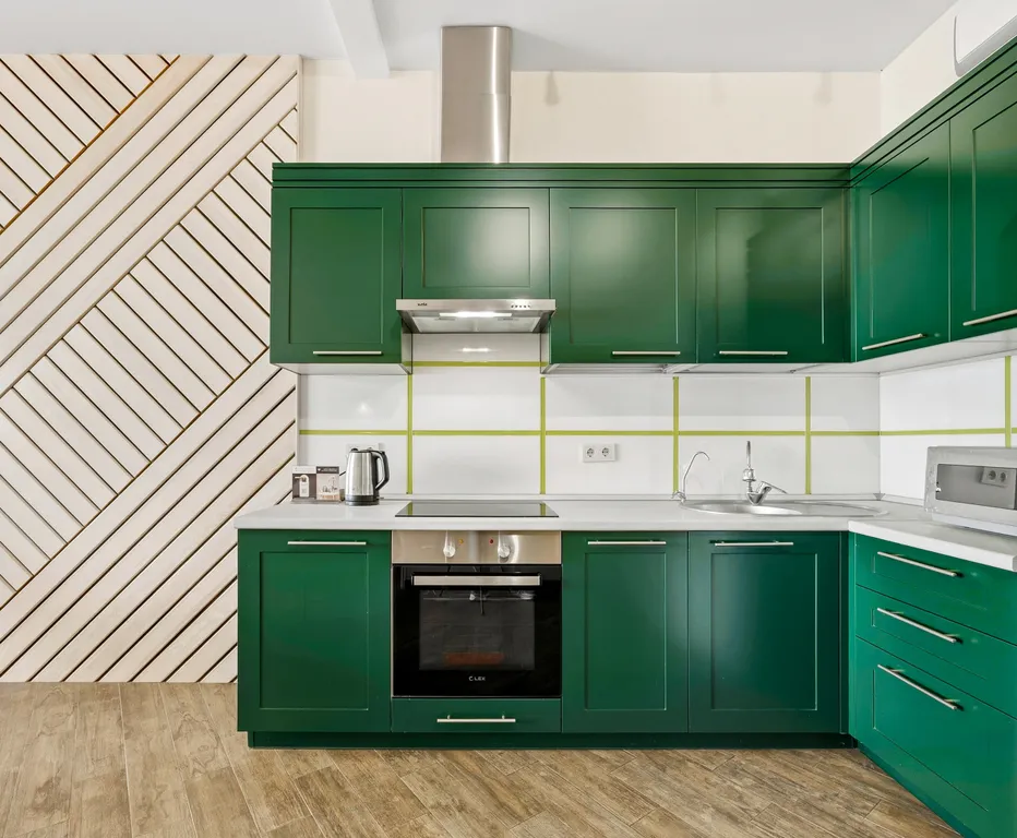 3-ех комнатная студия с видом на море с евроремонтом  № 24