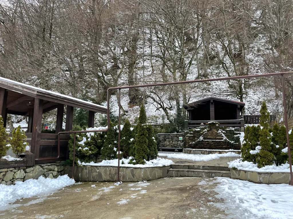 2-комнатный апартамент с видом на Аигбу