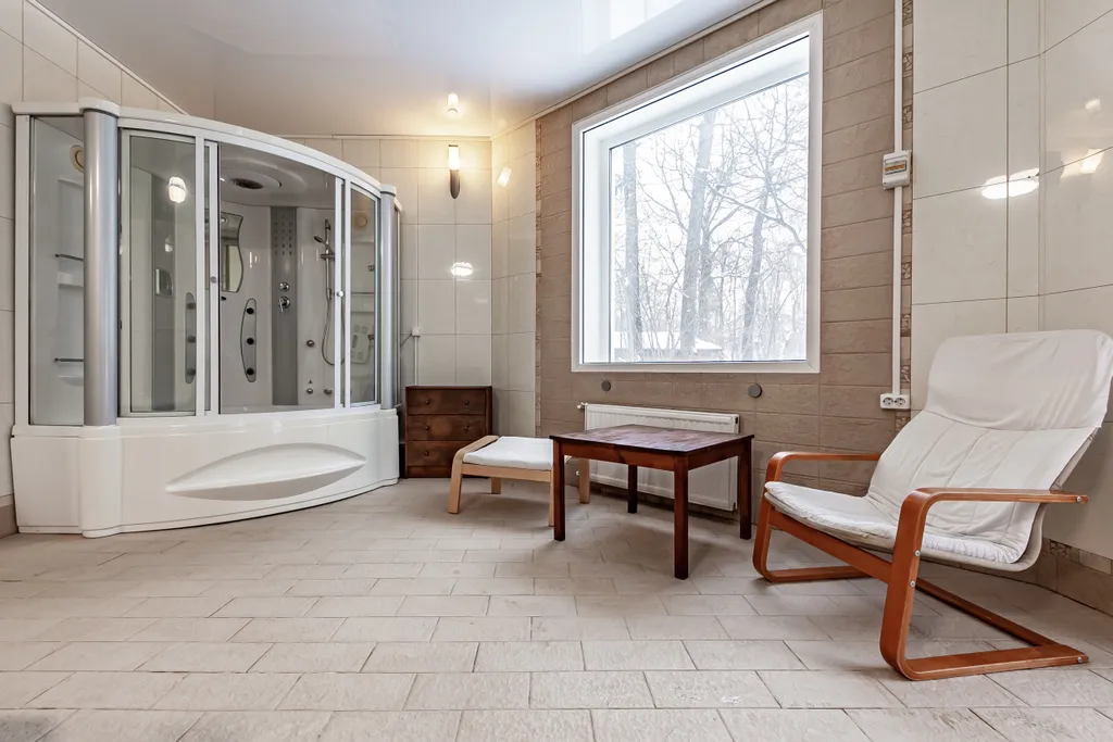 Коттедж с бассейном и сауной