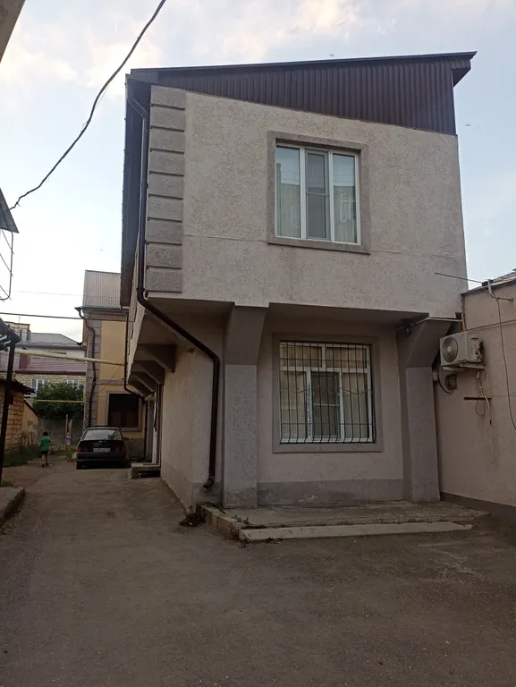 Уютный дом в центре города