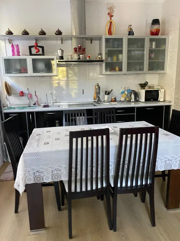 Загородный дом в можжевеловом лесу