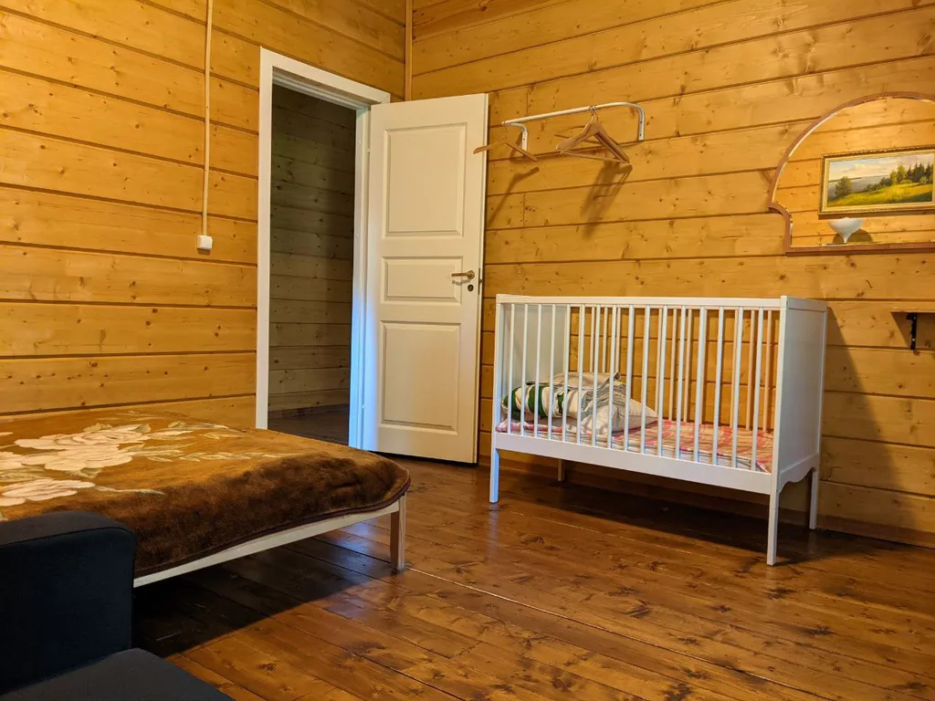 Коттедж Коттедж из клееного бруса прямо среди соснового леса — Мичуринское