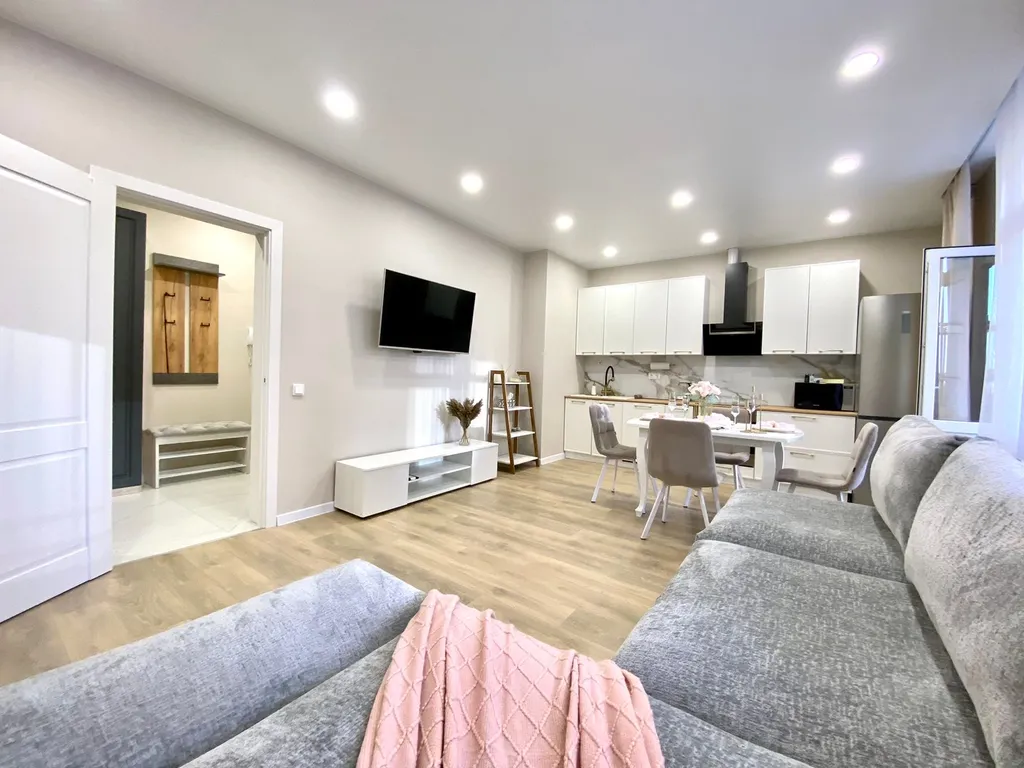 Новая, современная квартира