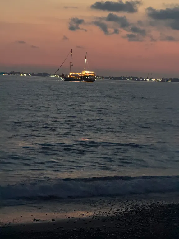 Уютный домик возле чёрного моря