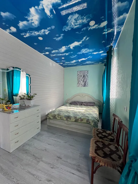 Уютный дом в черте города