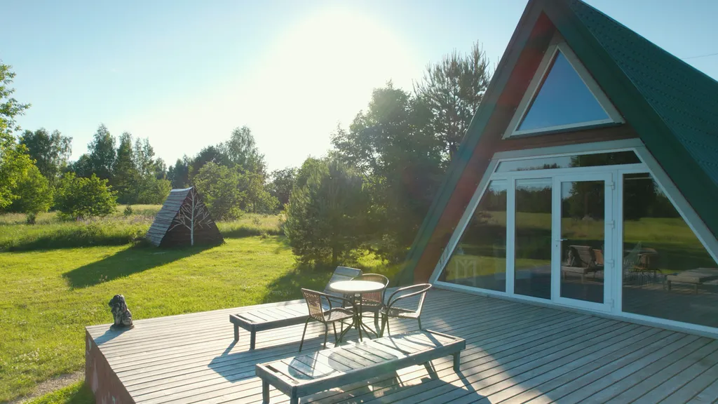 Коттедж Треугольный дом между Минском, Несвижем и Миром — аренда посуточно в Минск