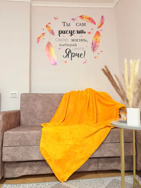 Домик с двором и парковкой для семей, командированных гостей и пар