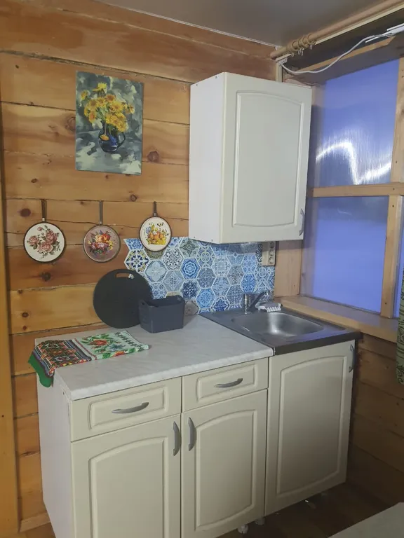 Кедровый дом с каминной печкой