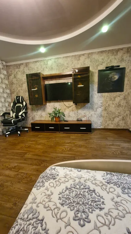 Уютная 2х комнатная квартира в центре Нижнекамска — аренда посуточно в Нижнекамск