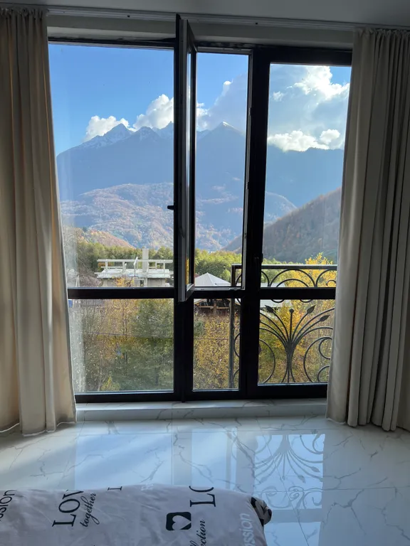 Апартаменты с видом на горы