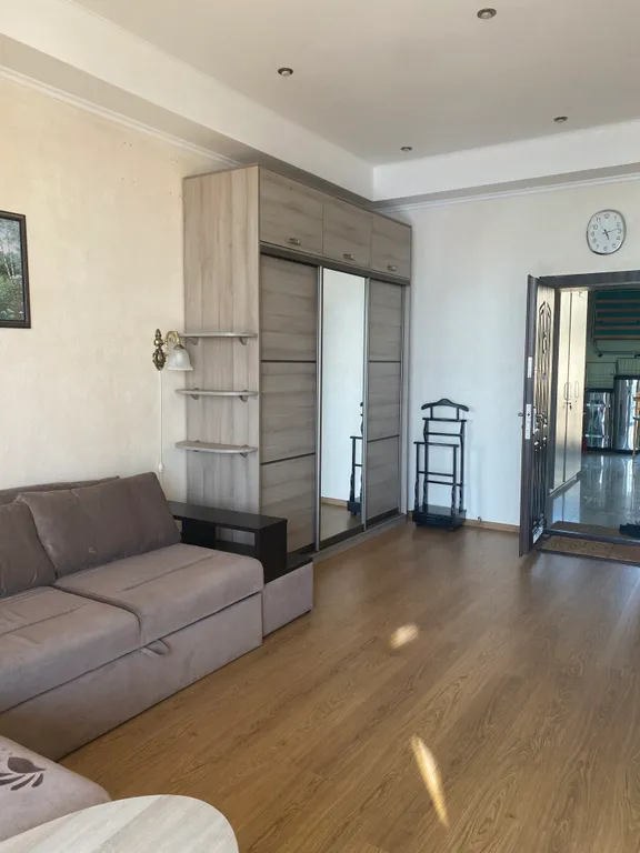 Студия с видом на море