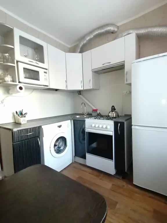 Уютная квартира рядом с вокзалом и кремлём Новгородским