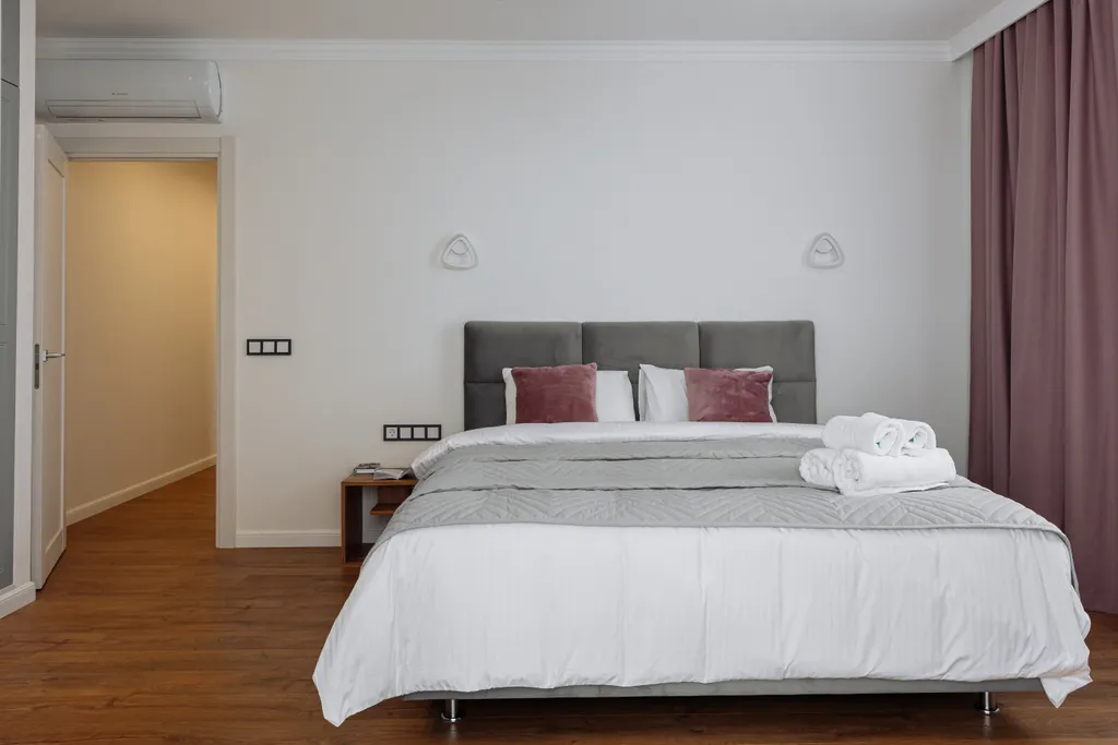 5 минут до Верхнего озера и Музея янтаря - любимых мест гостей города!