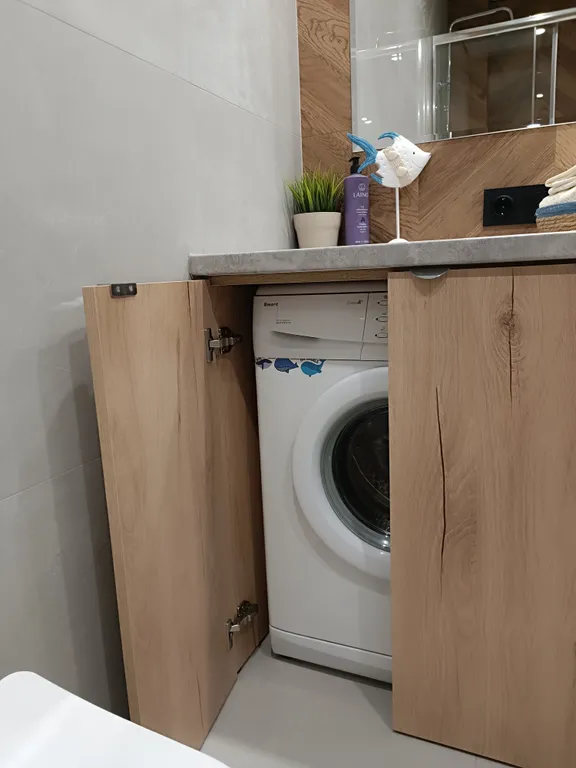 Современная однокомнатная квартира с кондиционером, в центре