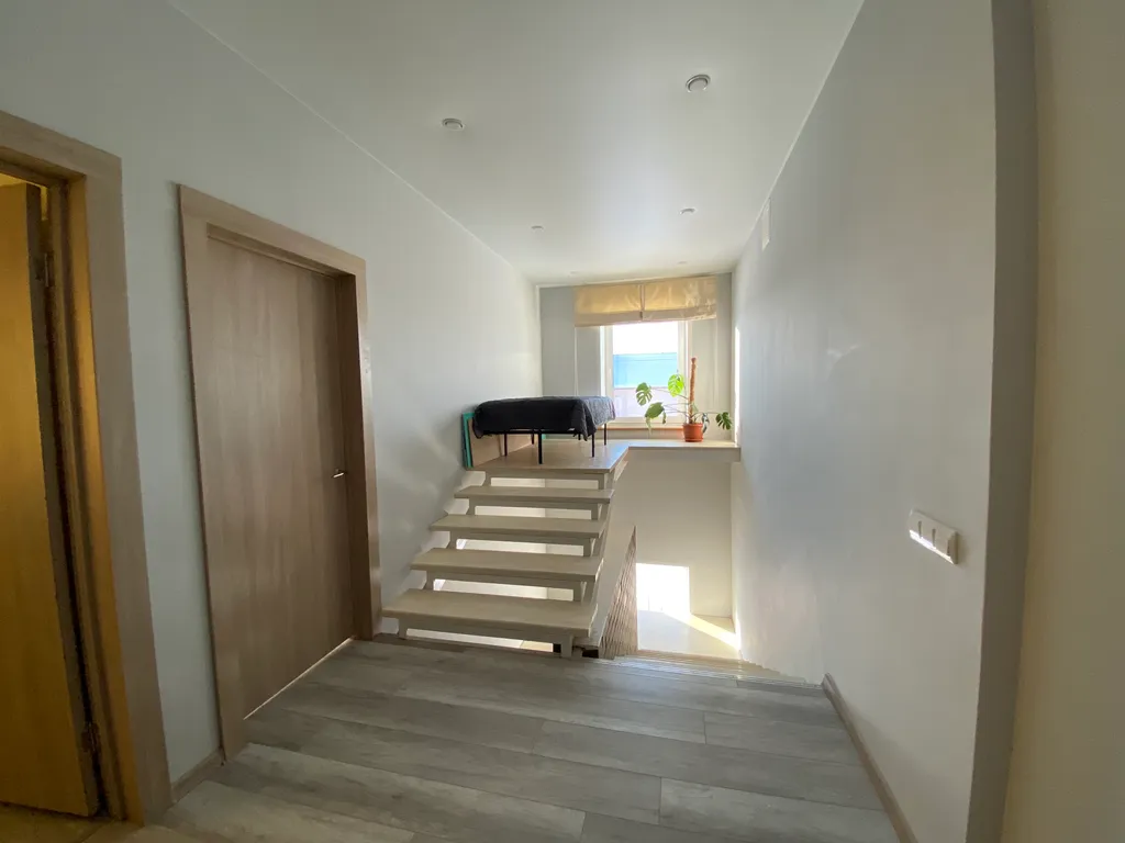 Двухэтажный 3-х комн. дом 150 кв.м. на участке 9 сот.