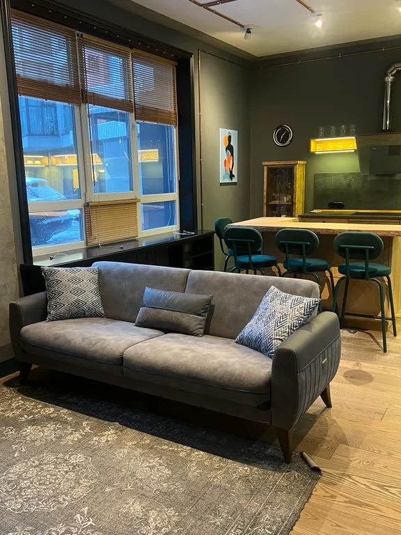 Дизайнерский апартамент в центре