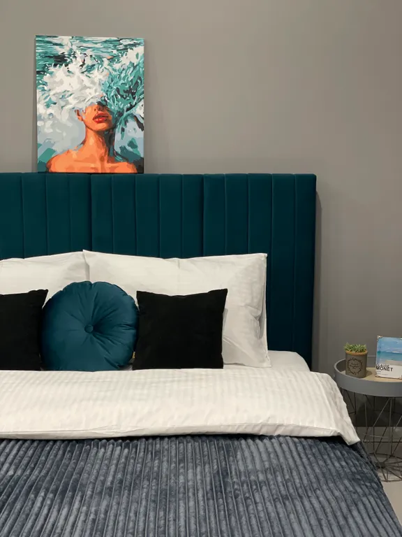 Новый дом, новая набережная, вид на Волгу центр академия