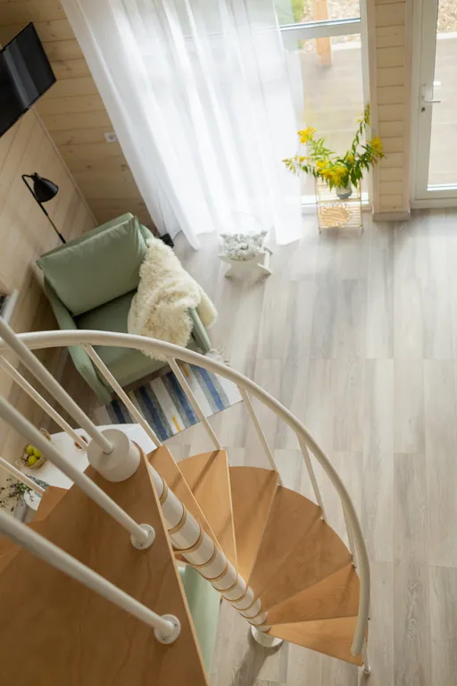 Солнечный дом с чил-зоной наверху