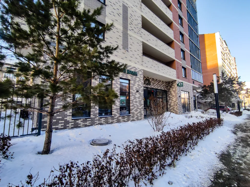 Большая двухкомнатная квартира в центре