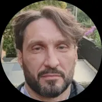 Владислав Вавилов