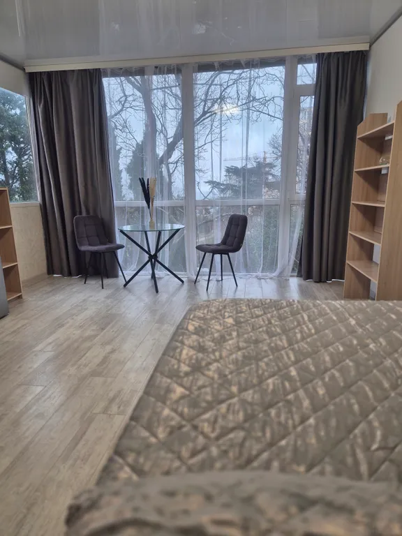 Студия на Достоевского Ялта